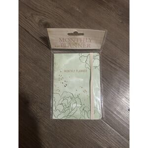 Enchante Monthly Planner Undated 4.13 x 5.65 Sage Green Floral Pocket Planner